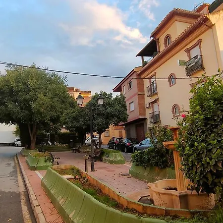 Amplio Apartamento Familiar De 3 Dormitorios En La Zubia Granada A Un Paso De La Alhambra Y Sierra Nevada Exterior photo