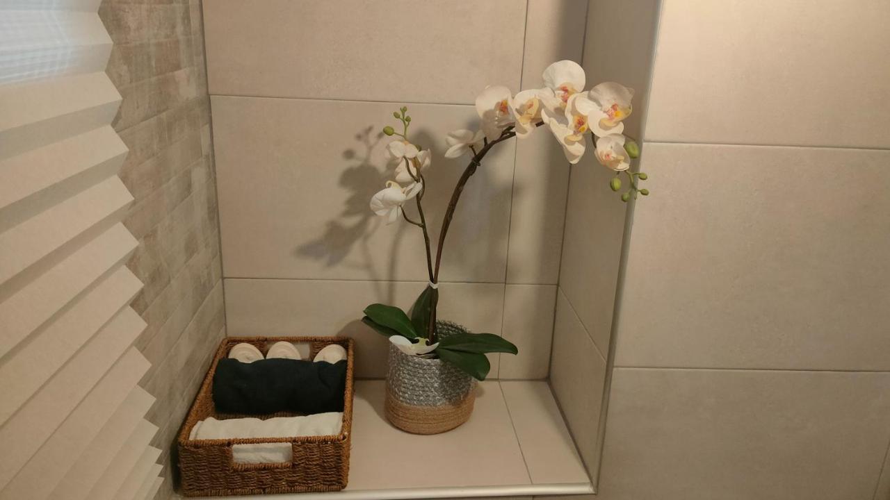 Piso En La Zubia Con Vistas Y Excelente Ubicación Apartamento La Zubia (Granada)